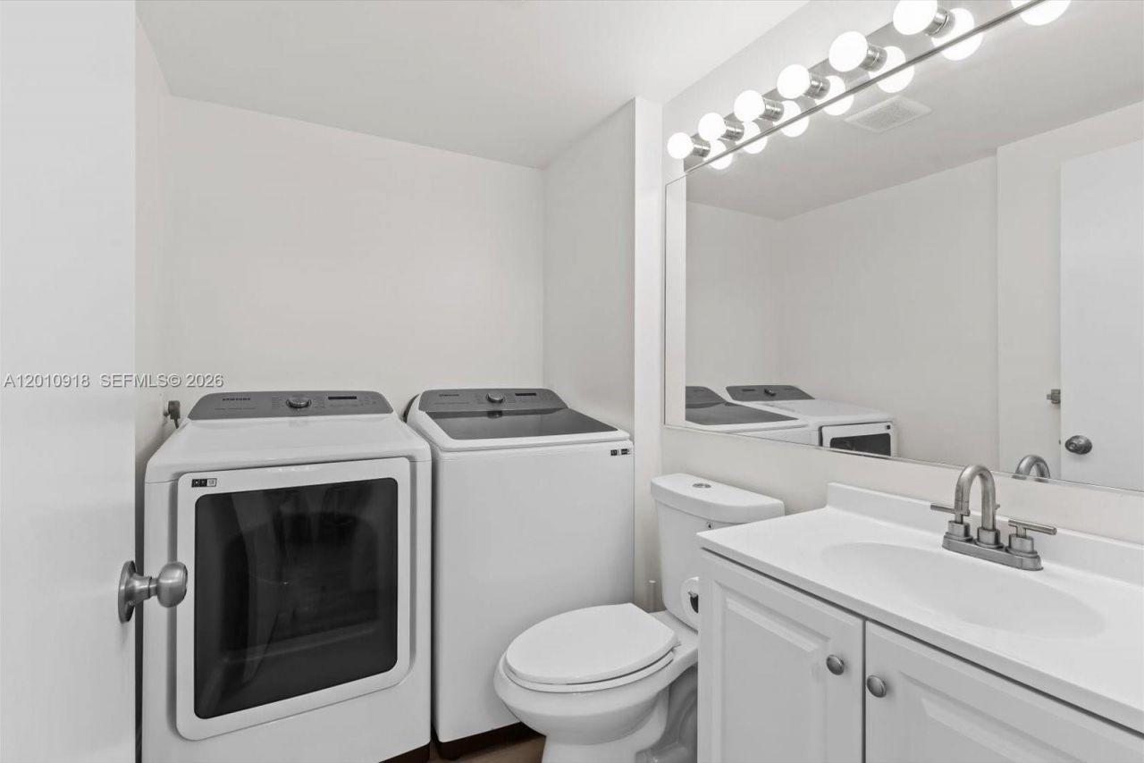 6001 60th Way , West Palm Beach, FL 33409 Photo