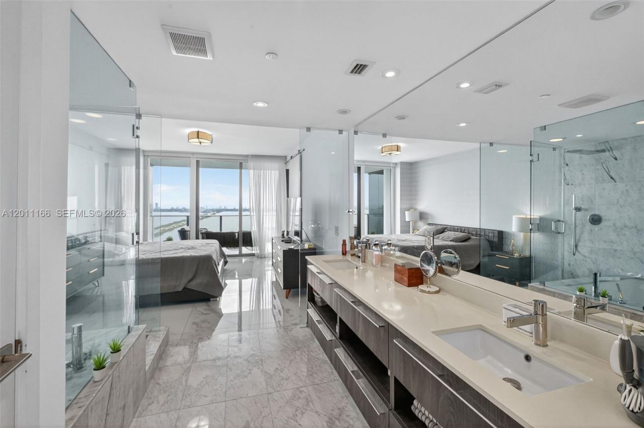 3131 NE 7th Ave , Unit 4503, Miami, FL 33137 Photo