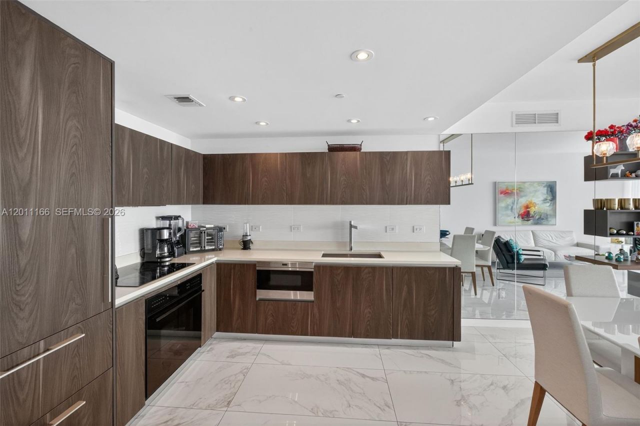 3131 NE 7th Ave , Unit 4503, Miami, FL 33137 Photo