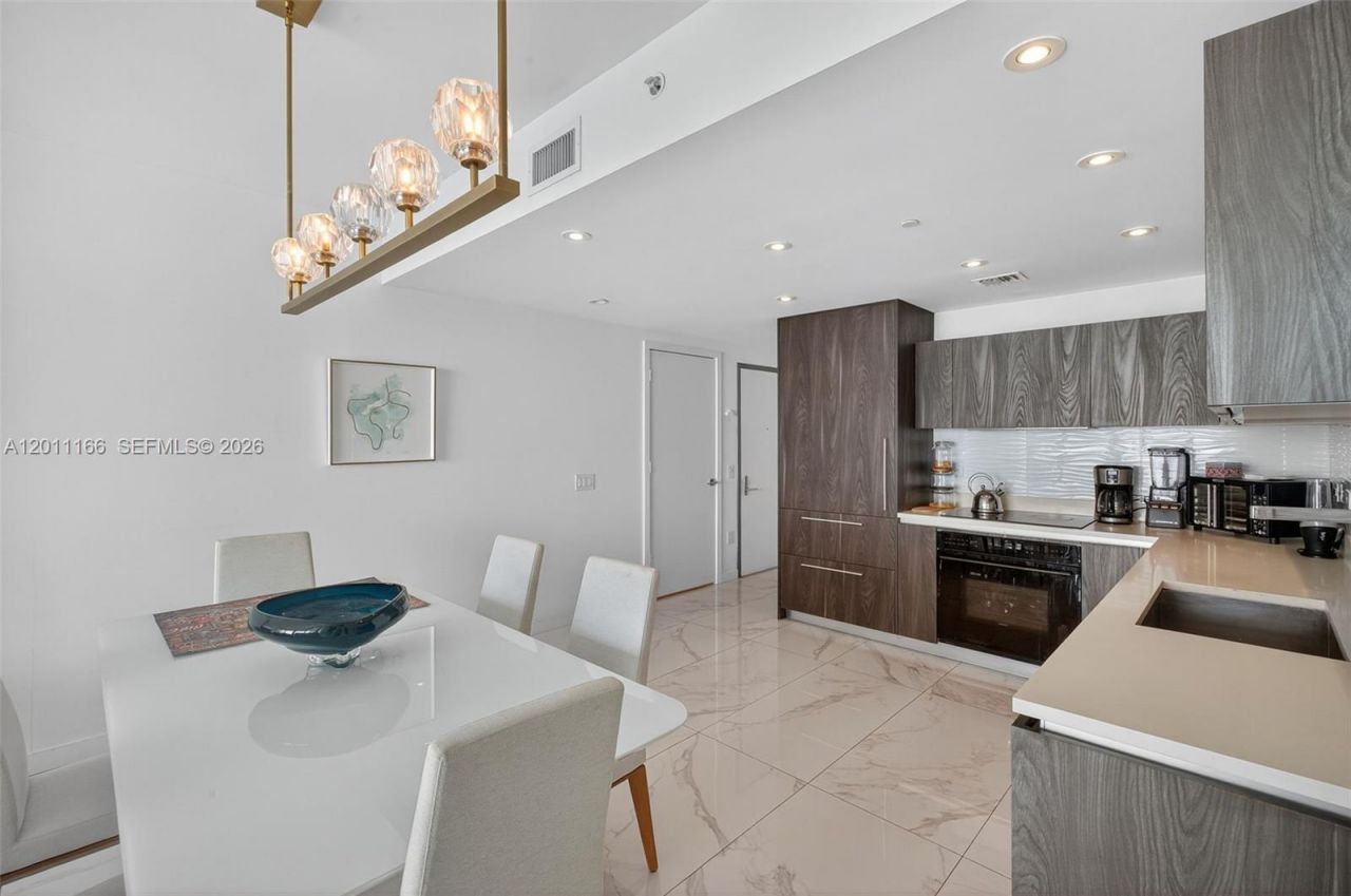 3131 NE 7th Ave , Unit 4503, Miami, FL 33137 Photo