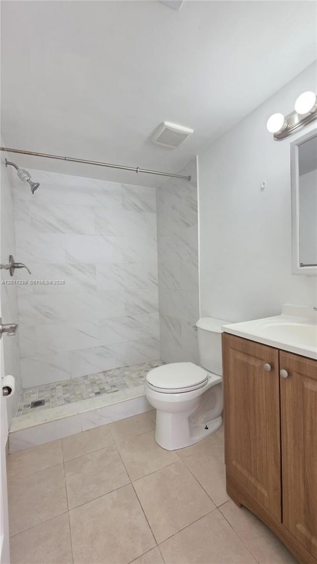 2575 SW 27th Ave , Unit 105, Miami, FL 33133 Photo