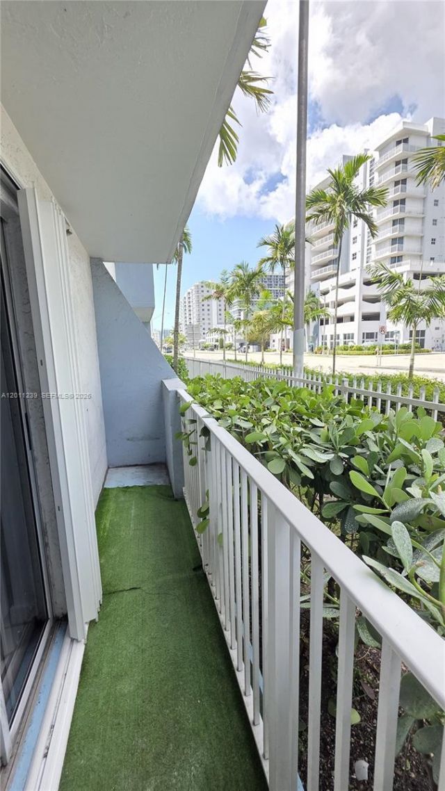 2575 SW 27th Ave , Unit 105, Miami, FL 33133 Photo