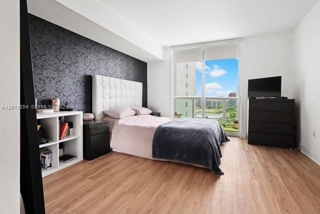 1800 N Bayshore Dr , Unit 1604, Miami, FL 33132 Photo