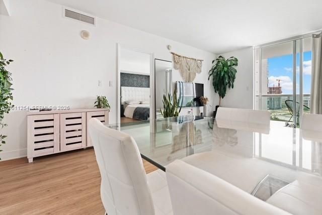 1800 N Bayshore Dr , Unit 1604, Miami, FL 33132 Photo