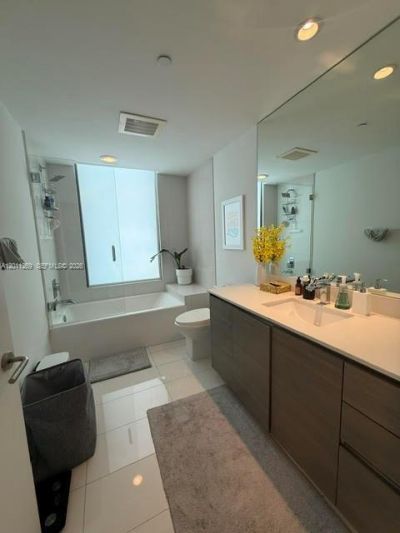 460 NE 28th St , Unit 3408, Miami, FL 33137 Photo