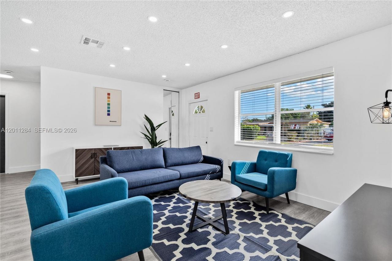 7471 Hope St, Hollywood, FL 33024 Photo