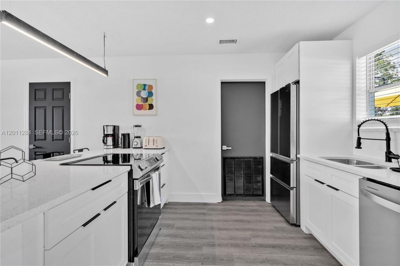 7471 Hope St, Hollywood, FL 33024 Photo