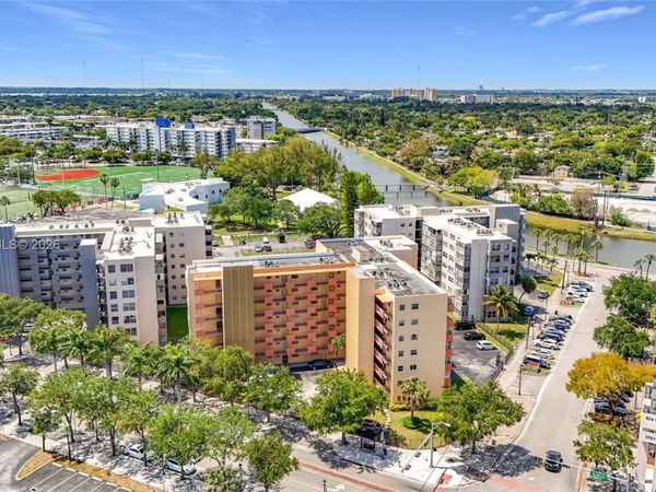 16400 NE 17th Ave , Unit 206, North Miami Beach, FL 33162