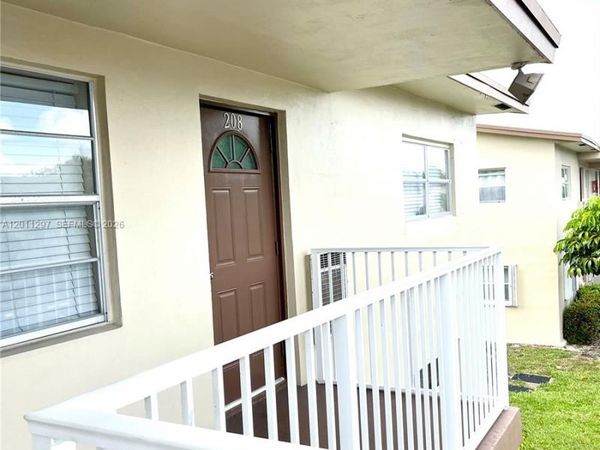 551 NW 80th Ter, Unit 208, Margate, FL 33063