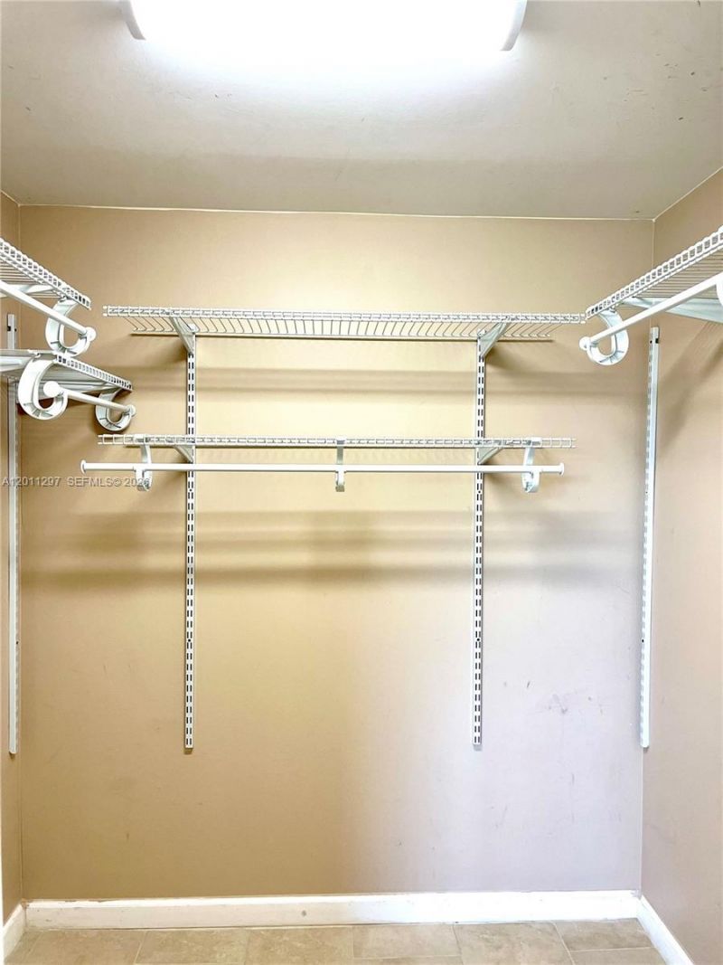 551 NW 80th Ter, Unit 208, Margate, FL 33063 Photo