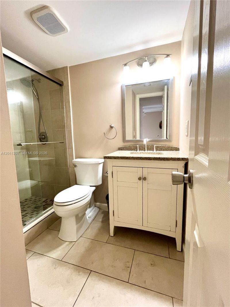 551 NW 80th Ter, Unit 208, Margate, FL 33063 Photo