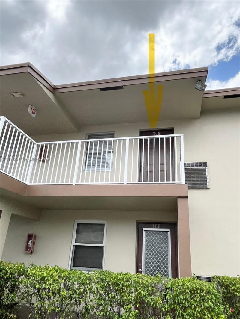 551 NW 80th Ter, Unit 208, Margate, FL 33063 Photo