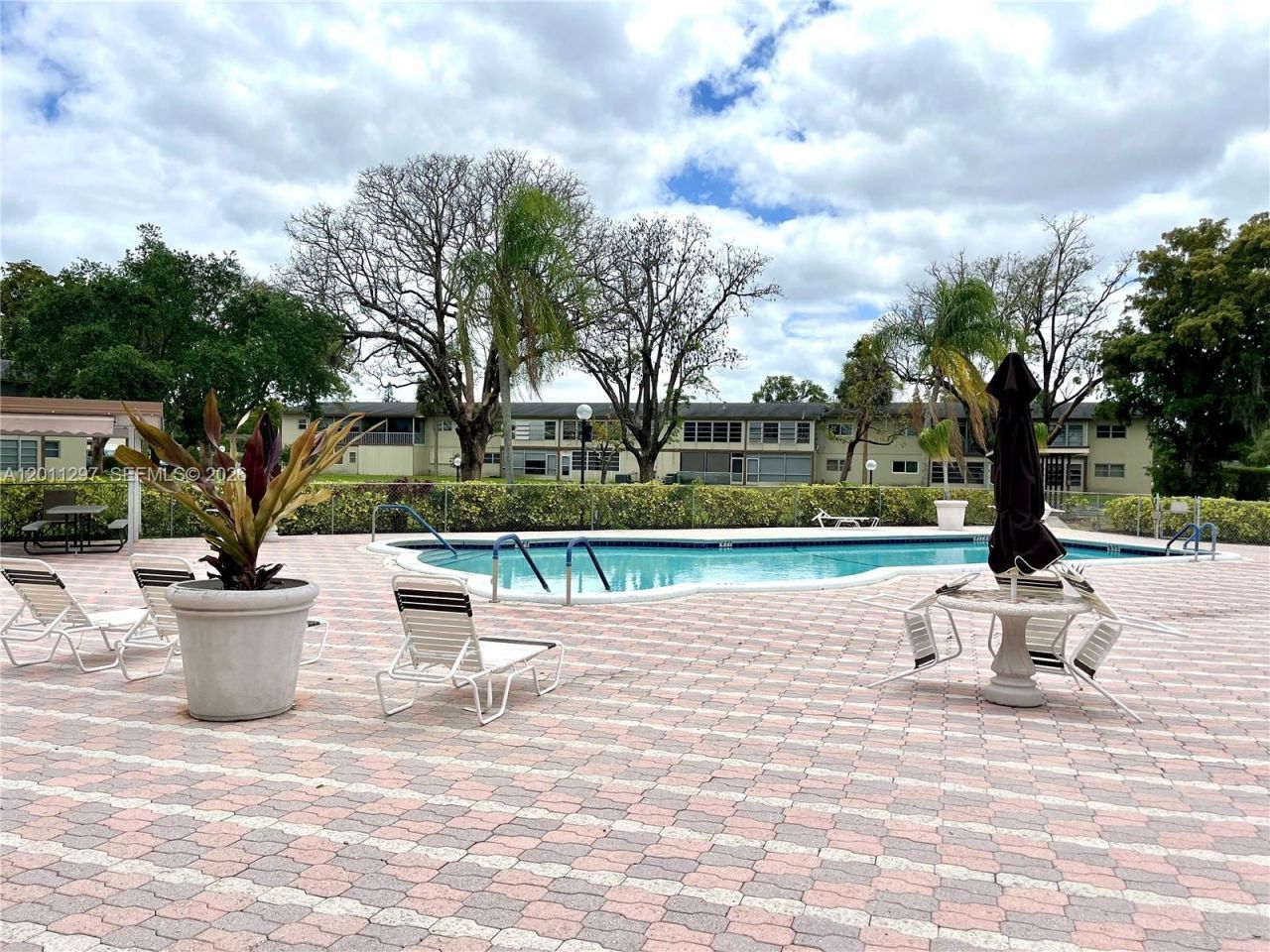 551 NW 80th Ter, Unit 208, Margate, FL 33063 Photo