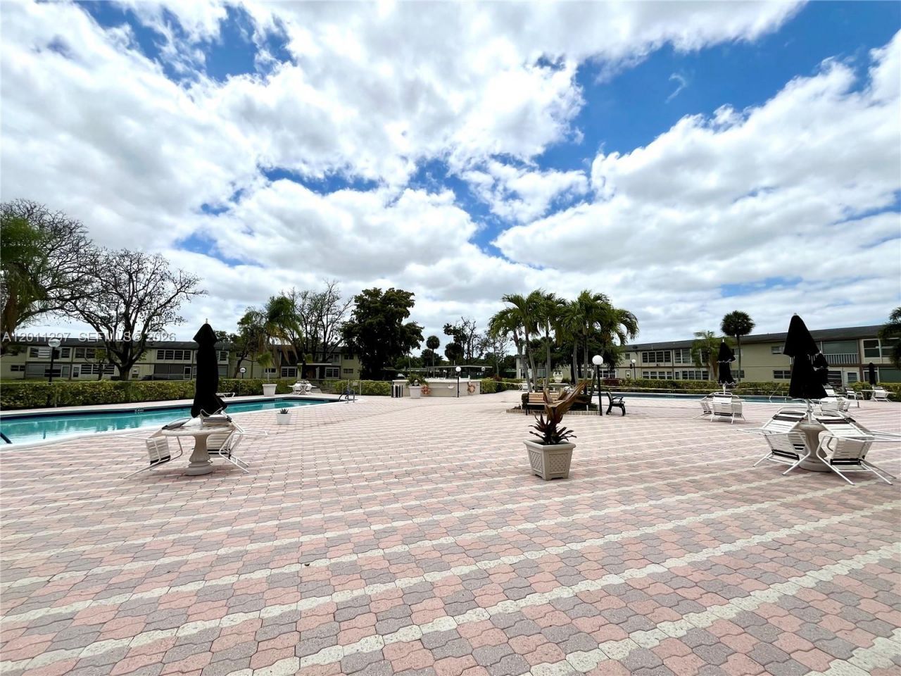551 NW 80th Ter, Unit 208, Margate, FL 33063 Photo