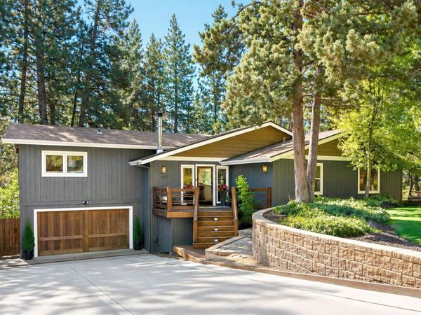 1961 SW Knoll Avenue, Bend, OR 97702