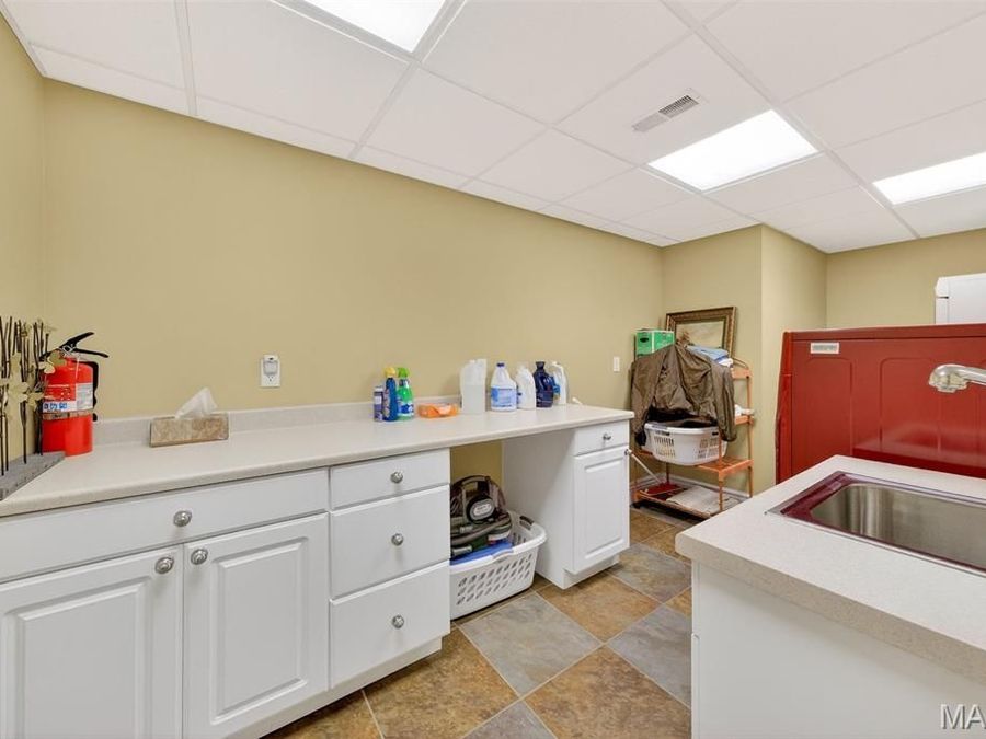 Property Image 93