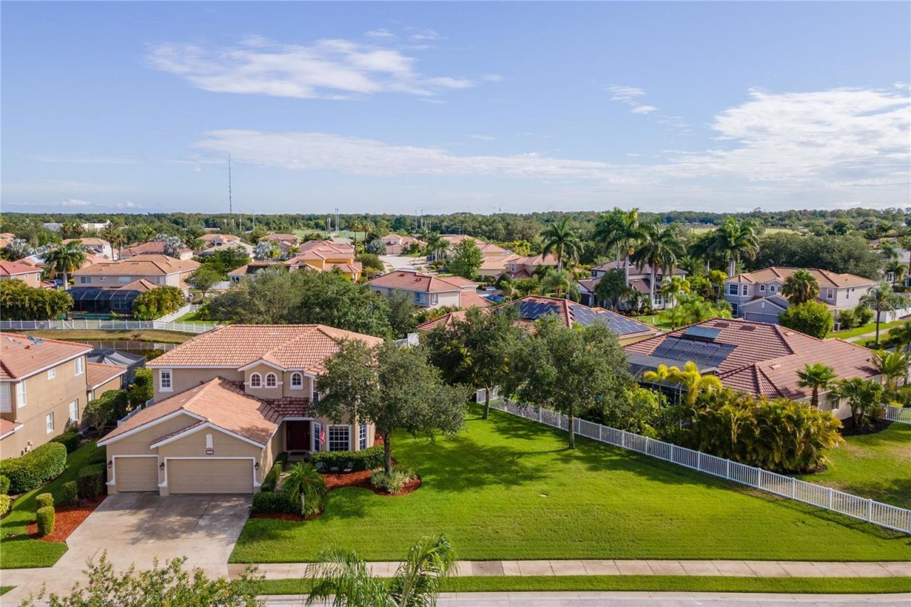 1269 Western Pine Circle, Sarasota, FL 34240 Photo