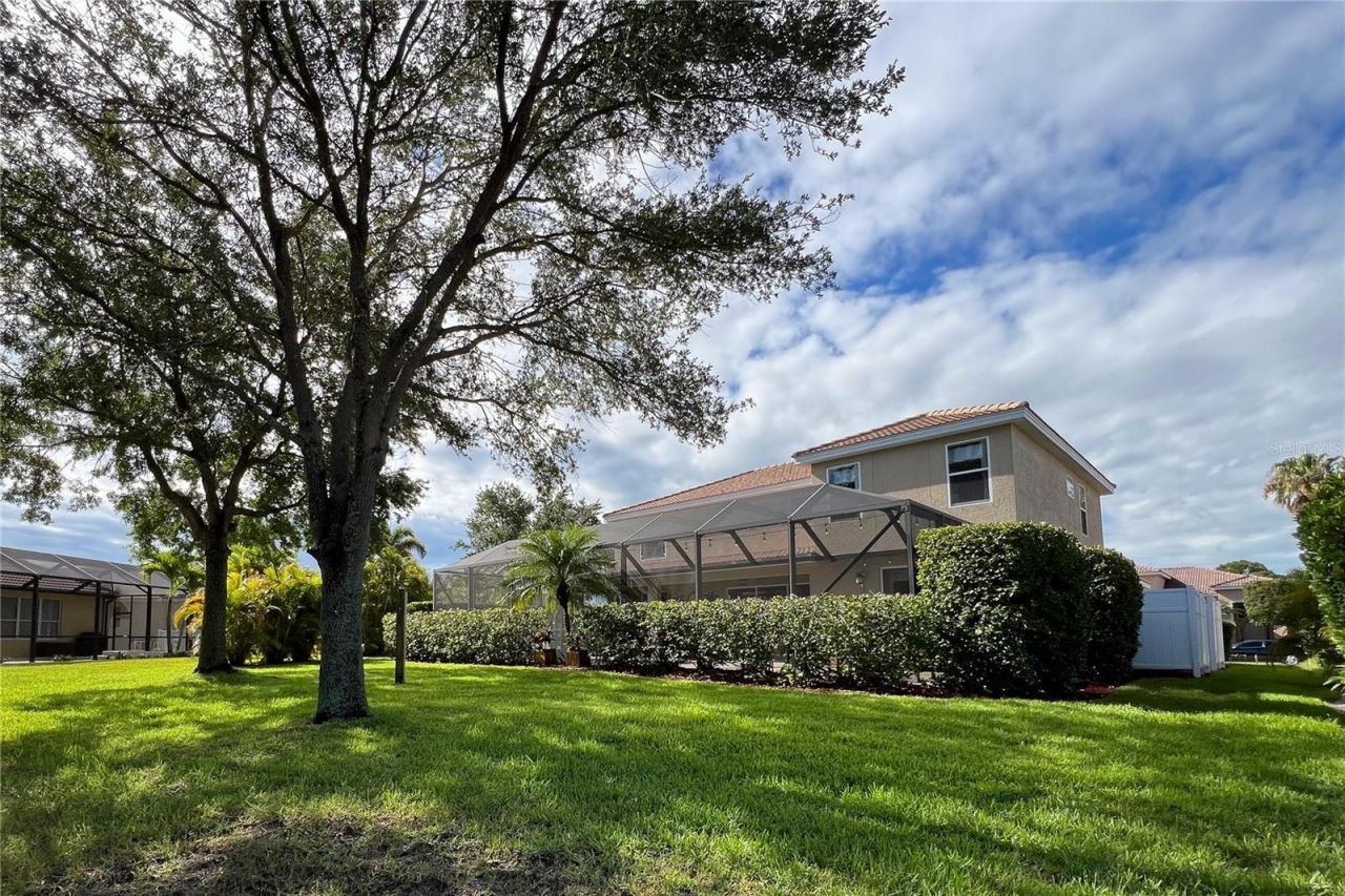 1269 Western Pine Circle, Sarasota, FL 34240 Photo