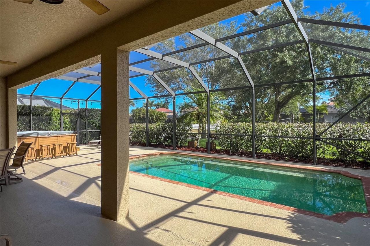 1269 Western Pine Circle, Sarasota, FL 34240 Photo