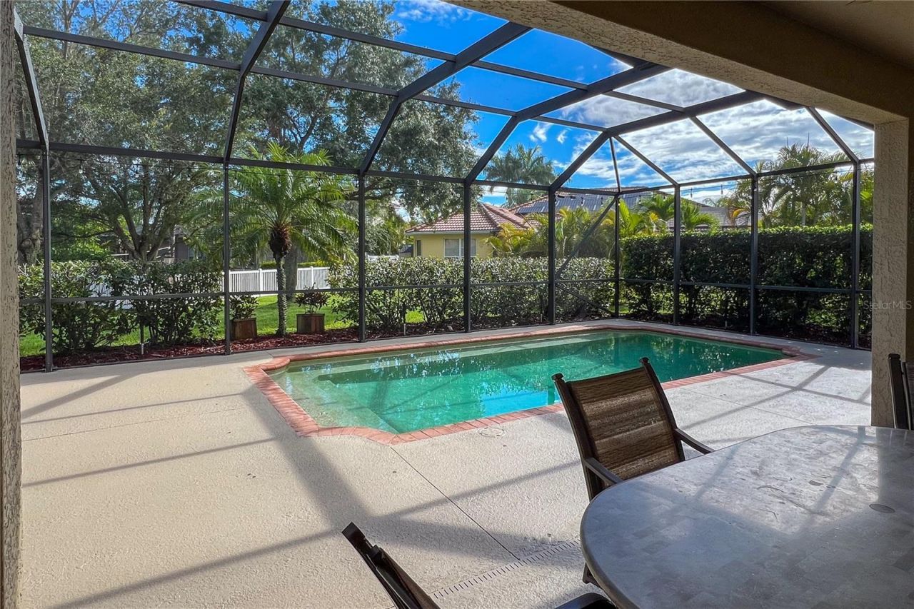 1269 Western Pine Circle, Sarasota, FL 34240 Photo