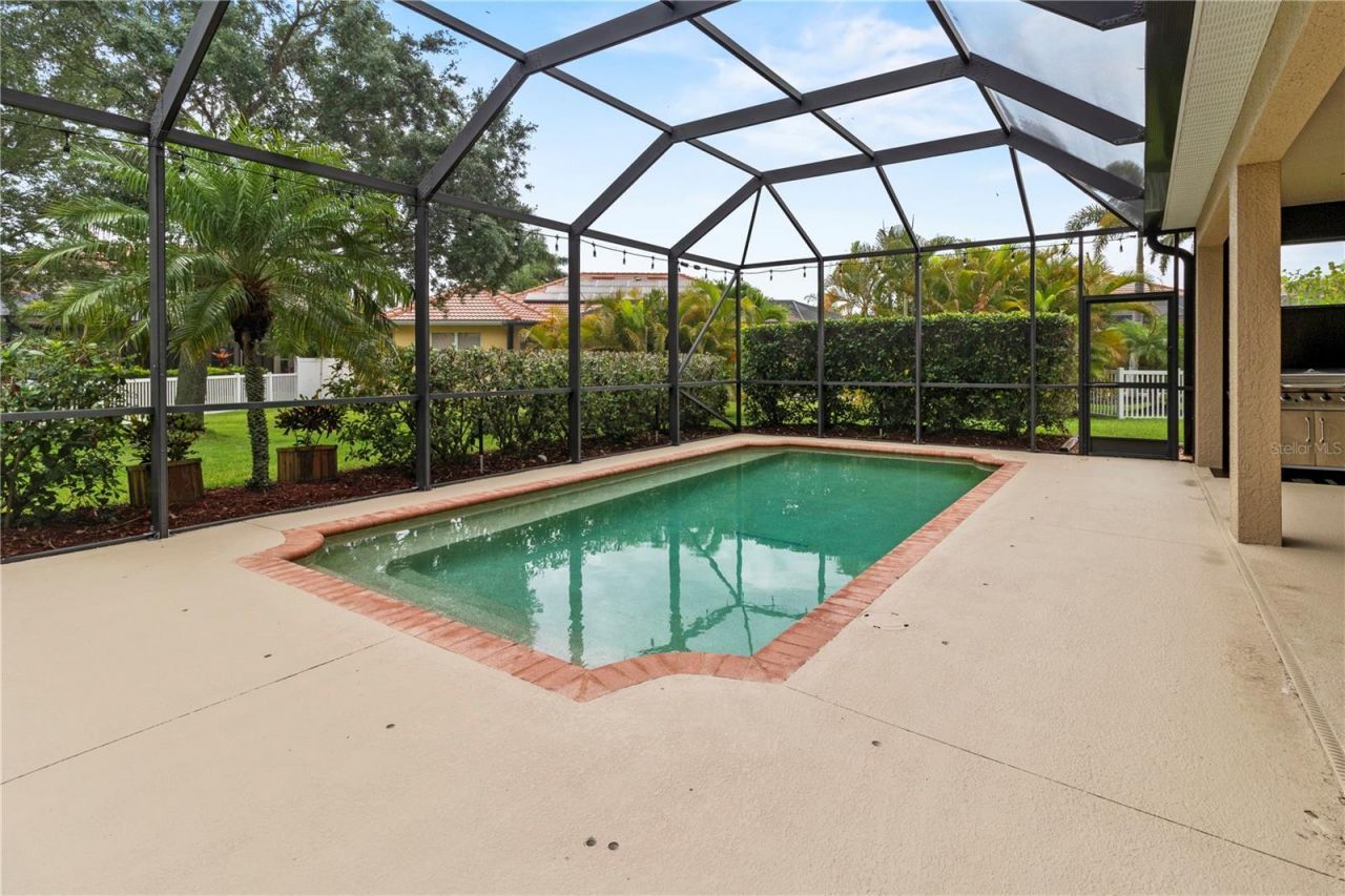1269 Western Pine Circle, Sarasota, FL 34240 Photo