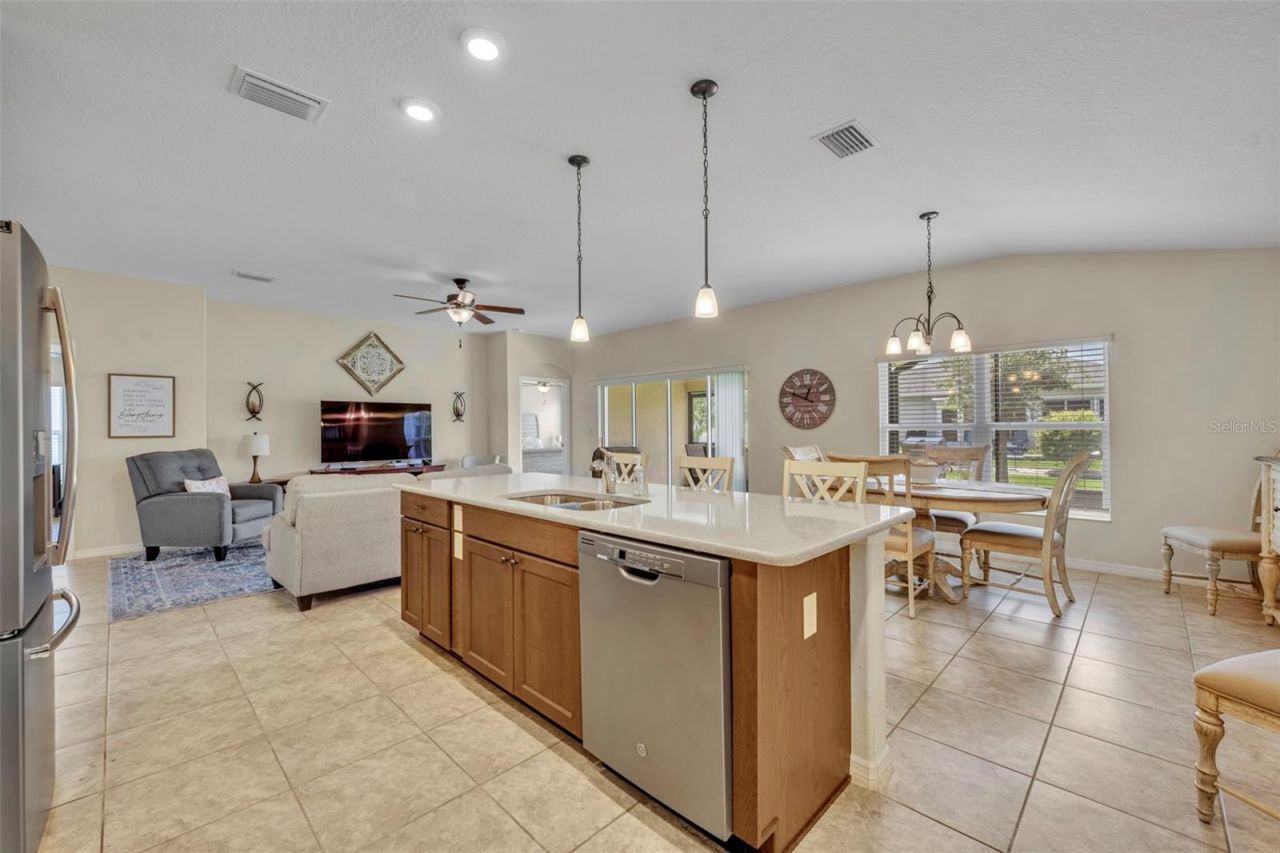 26669 Otter Creek Lane, Leesburg, FL 34748 Photo