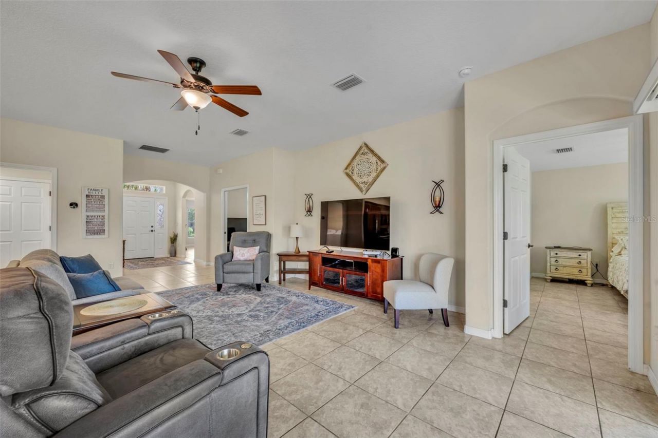 26669 Otter Creek Lane, Leesburg, FL 34748 Photo
