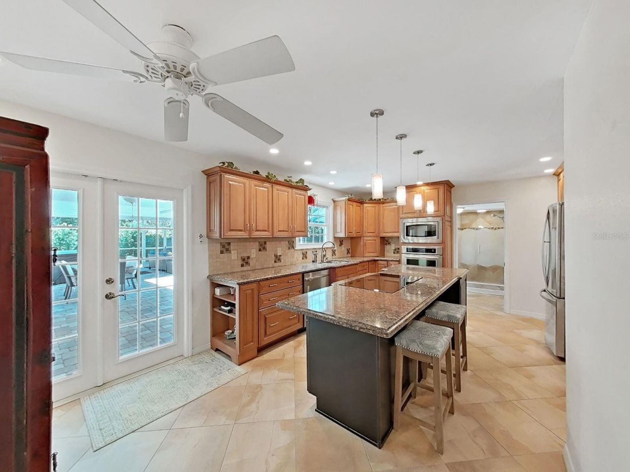 7645 Harbor View Way, Seminole, FL 33776 Photo