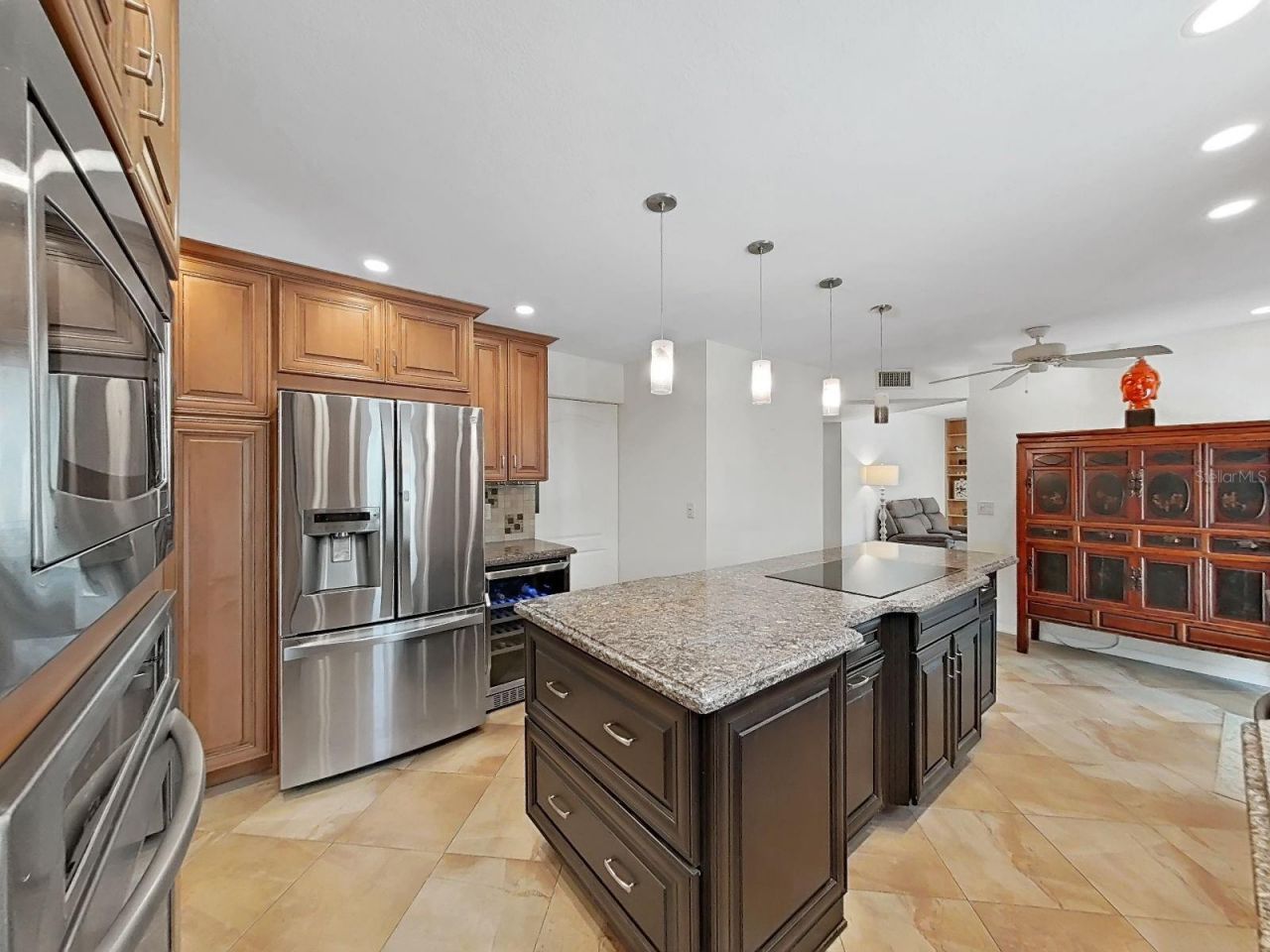 7645 Harbor View Way, Seminole, FL 33776 Photo