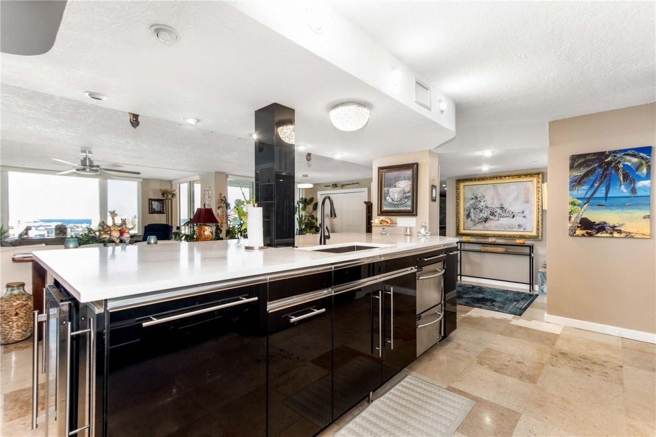 736 Island Way, Unit 804, Clearwater, FL 33767 Photo