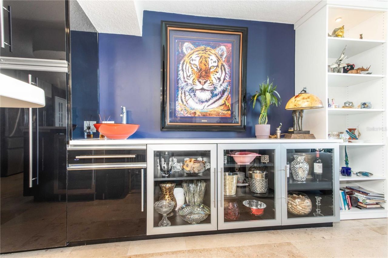 736 Island Way, Unit 804, Clearwater, FL 33767 Photo