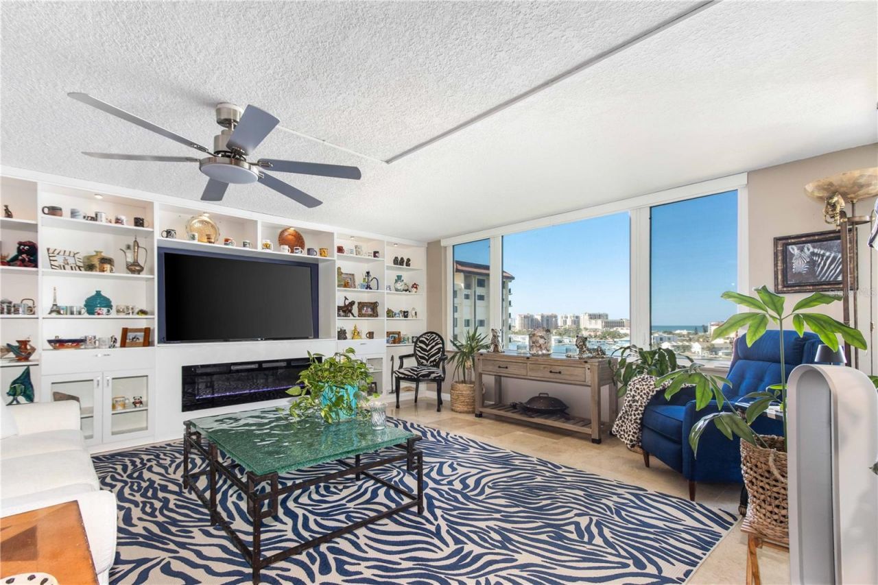 736 Island Way, Unit 804, Clearwater, FL 33767 Photo