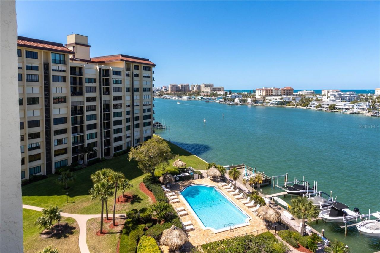 736 Island Way, Unit 804, Clearwater, FL 33767 Photo