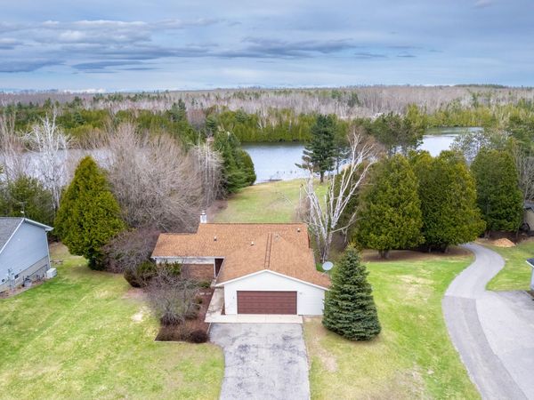 8658 W Black Lane, Cheboygan, MI 49721