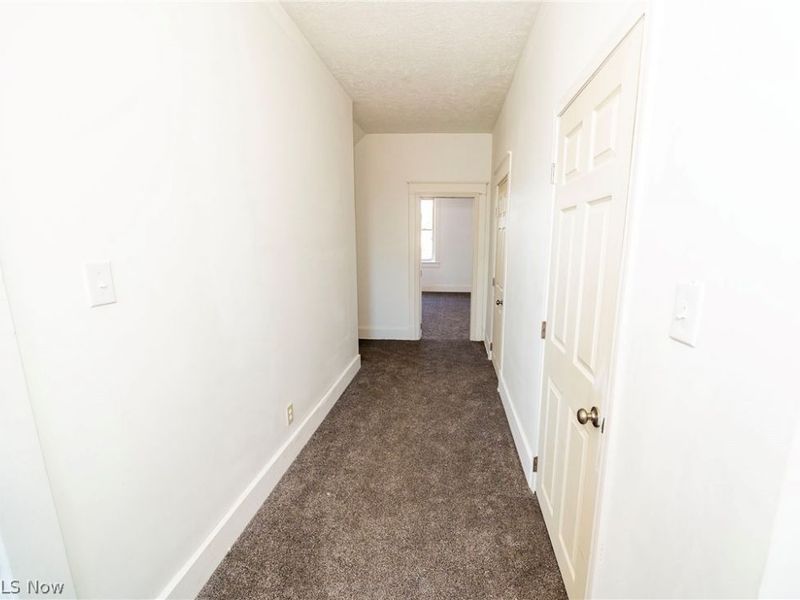 911 N Water Street , Uhrichsville, OH 44683 Photo 22