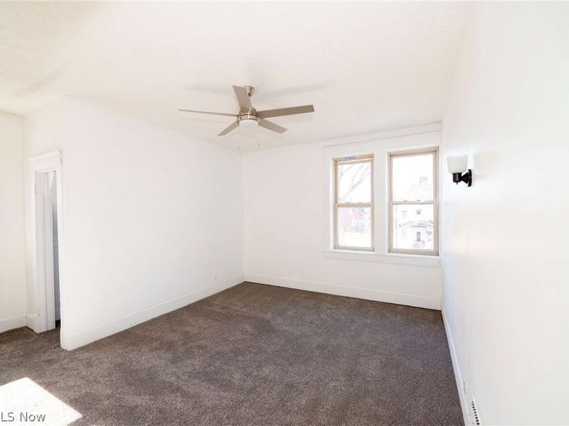 911 N Water Street , Uhrichsville, OH 44683 Photo 24