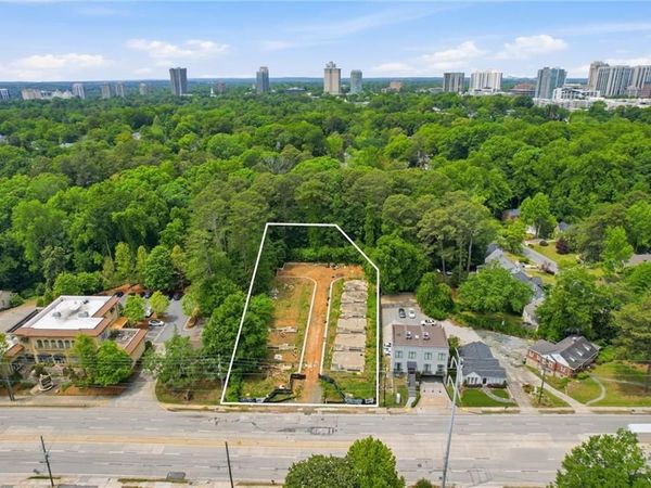 2878 NE Piedmont Road NE, Atlanta, GA 30305