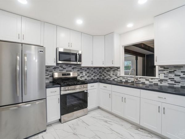 6473 Hendrickson Road, Turtle Creek Twp, OH 45044