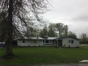 7987 Kathryn Drive, Akron, NY 14001