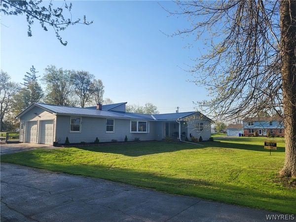 7987 Kathryn Drive, Akron, NY 14001