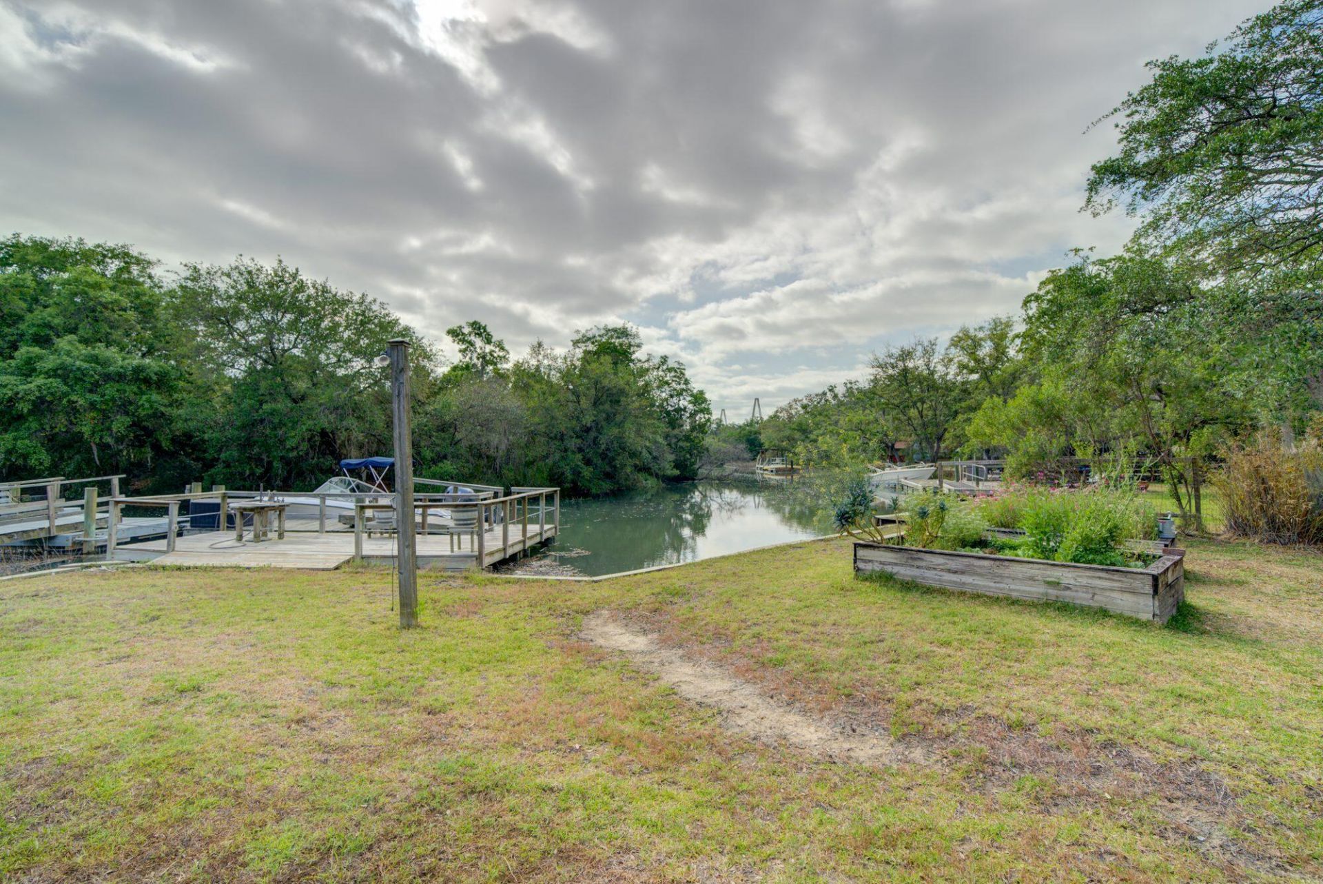 243 Bayview Drive Photo 28