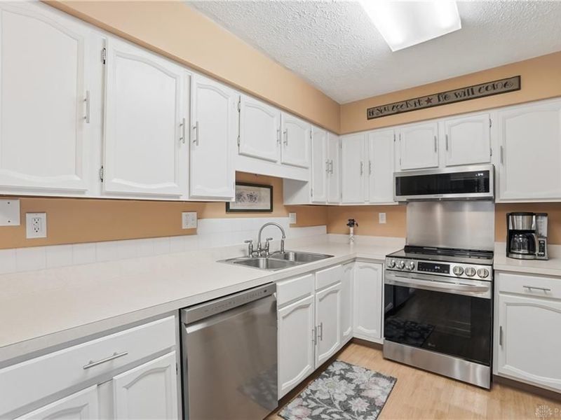 6130 Martingale Lane, Centerville, OH 45459 Photo 24