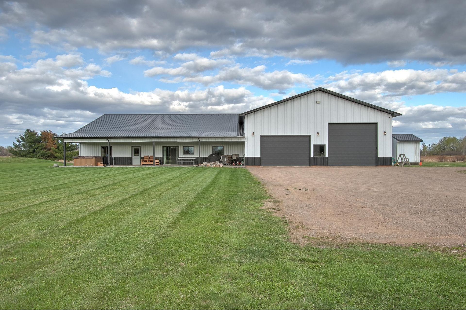 1238 King Road , Ogilvie, MN 56358