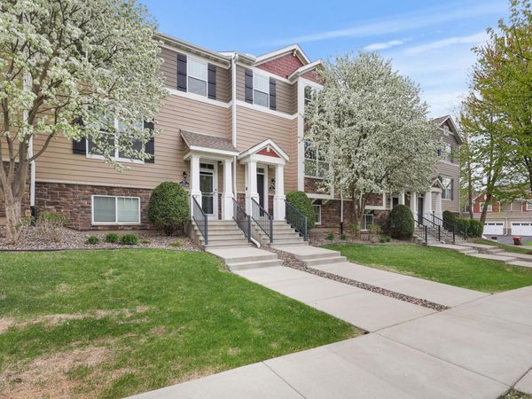 11330 Sandcastle Drive, Unit C, Woodbury, MN 55129