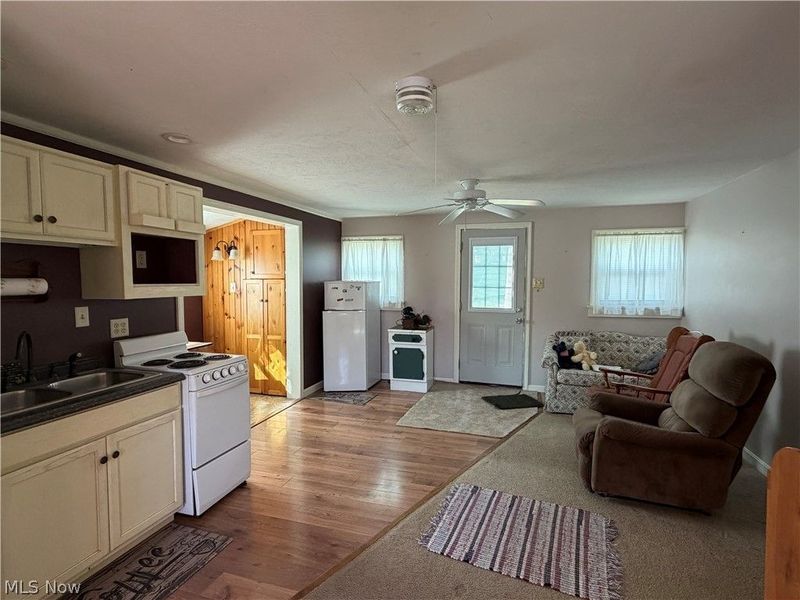 5884 State Route 93 NW, Dundee, OH 44624 Photo 18