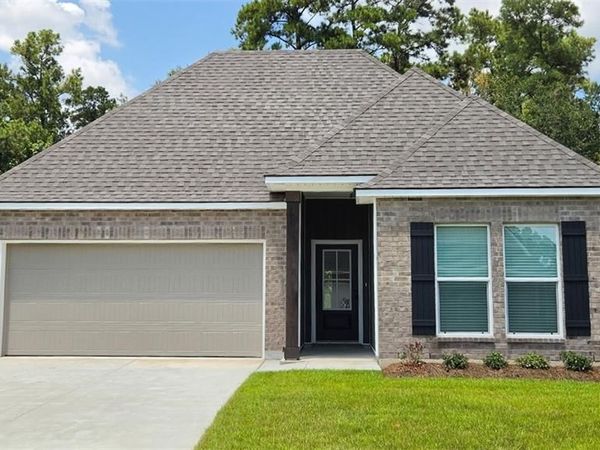 40693 CARA MAE Street, Slidell, LA 70461