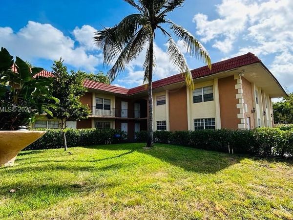 978 SW 10th Dr , Unit 21, Pompano Beach, FL 33060