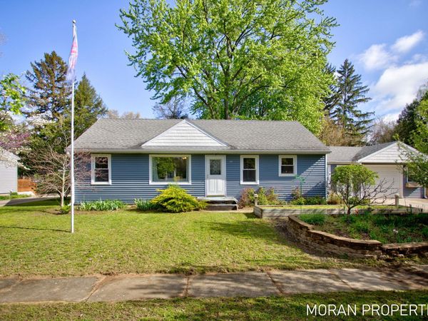 147 Brownell Street SE, Grand Rapids, MI 49548
