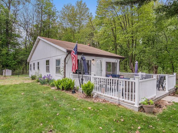 4142 Fogeson Drive, Coral, MI 49322