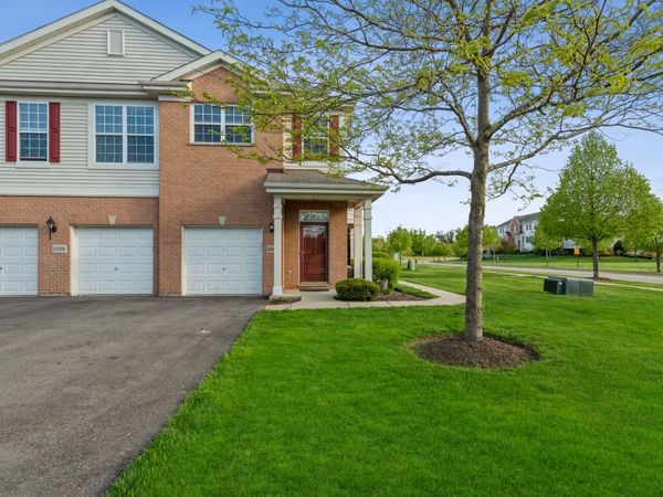 2243 Concord Drive , Unit 30-B, McHenry, IL 60050